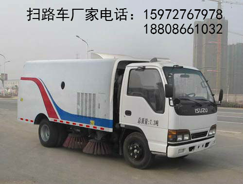 扫路车图片