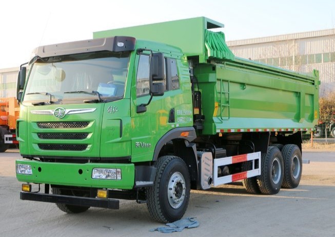 青岛解放天v自卸车
