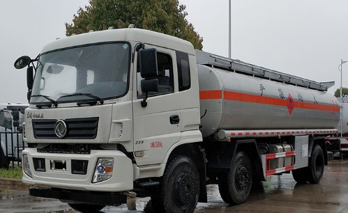 东风专用前四后四运油车