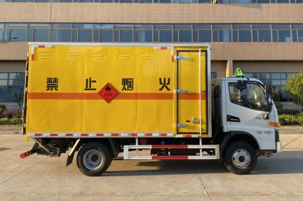 国六江淮骏铃V5蓝牌2类厢长4.1米易燃气体厢式运输车