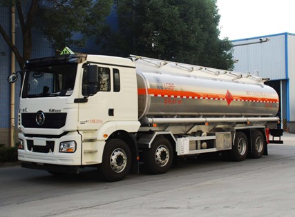 国六陕汽德龙31方铝合金运油车