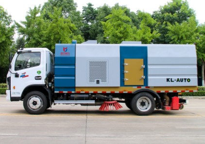 国六东风多利卡|福瑞卡|后置吸尘车_程力威牌CLW5120TXC6SL型吸尘车
