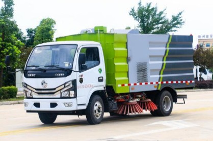 国六东风小多利卡扫路车_威牌CLW5070TSLE6型扫路车