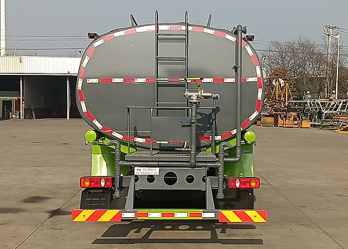 东风30方洒水车 东风30方洒水车