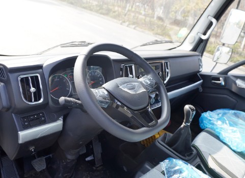 福田M5自卸式垃圾车_纵昂牌CLT5071ZLJBJ6型自卸式垃圾车 福田M5自卸式垃圾车_纵昂牌CLT5071ZLJBJ6型自卸式垃圾车